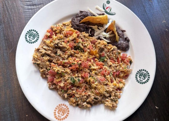 HUEVOS MACHACA